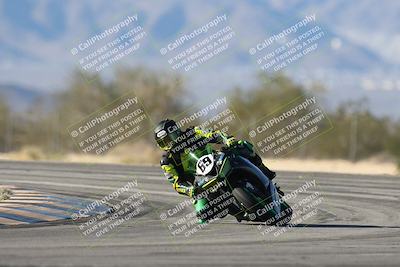 media/Dec-07-2025-CVMA (Sun) [[3e7d2de5dc]]/Race 12- Formula 40 MW and LW/